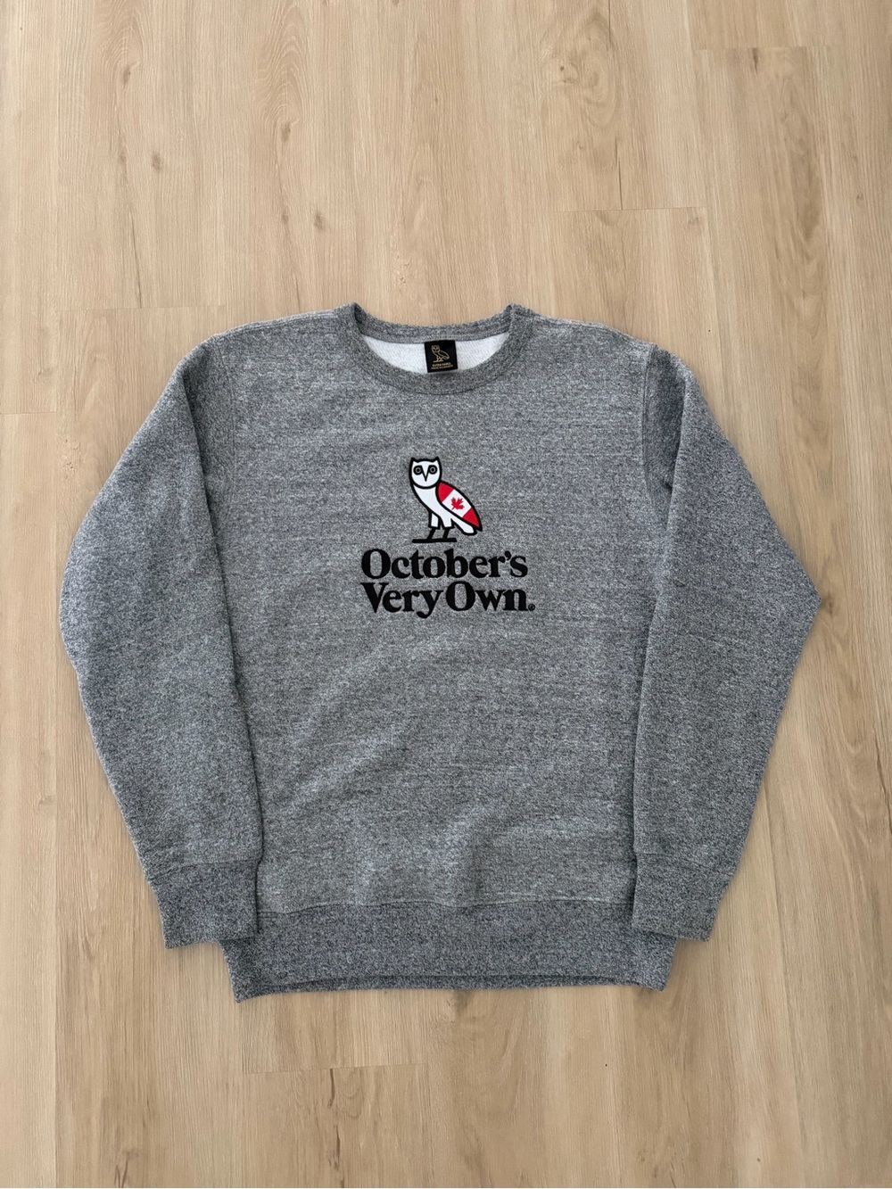 October's Very Own Grey Canada Owl Crewneck, Size Men's XS/Small